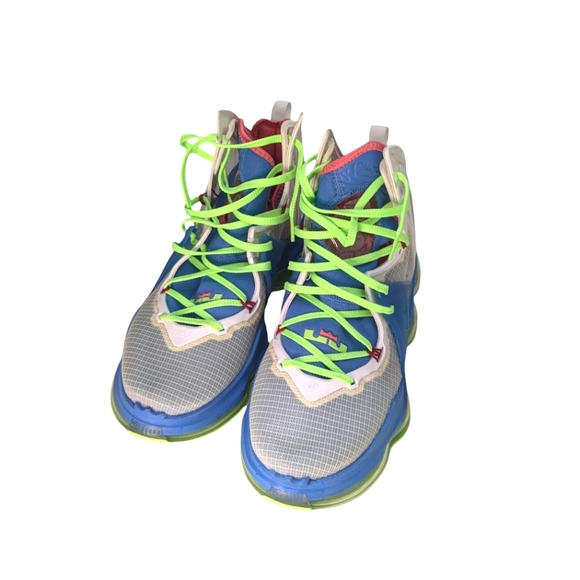 Nike LeBron 19 Tropical High Top Men's Basketball Sneakers NWOT - Picture 1 of 6